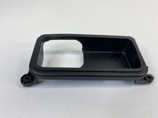 2011-2015 LINCOLN MKX 11-14 EDGE REAR RIGHT INNER BRACKET DOOR HANDLE TRIM OEM