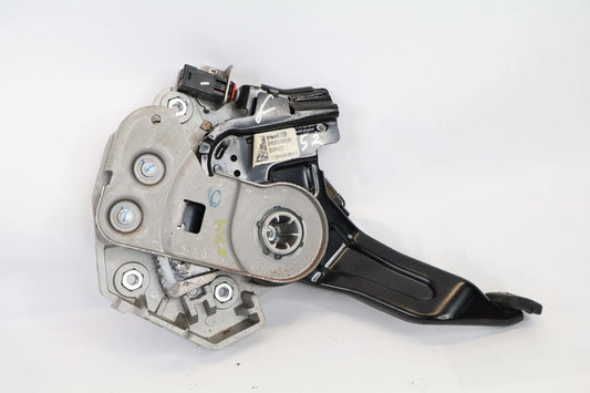 2016-2019 CHEVROLET CRUZE EMERGENCY PARKING BRAKE PEDAL LEVER HANDLE 39094338