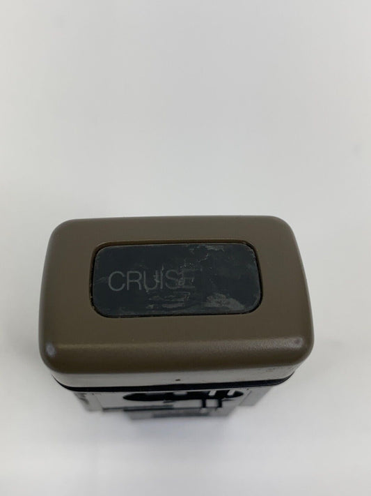 96 97 98 99 00 Honda Civic Dash Left Side Cruise Control Switch Button M15784