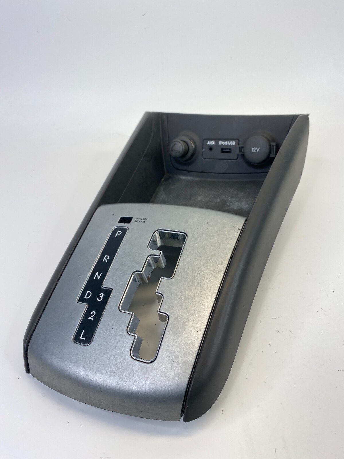 2010 Hyundai Elantra SEDAN A/T Center Console Shifter Shift Trim Bezel Assy OEM