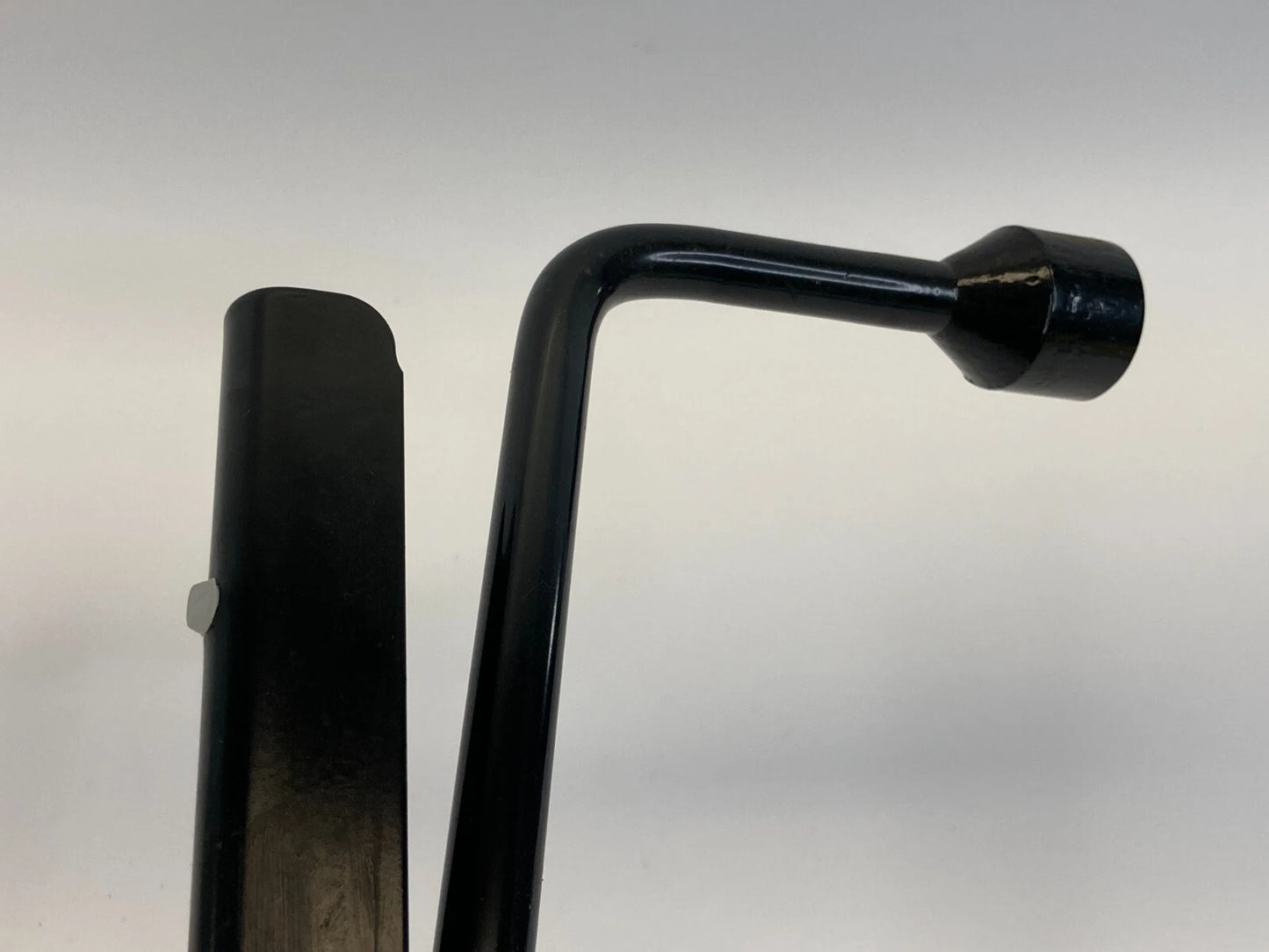 10-17 GMC TERRAIN CHEVROLET EQUINOX EMERGENCY SPARE TIRE JACK TOOL 13500018 OEM
