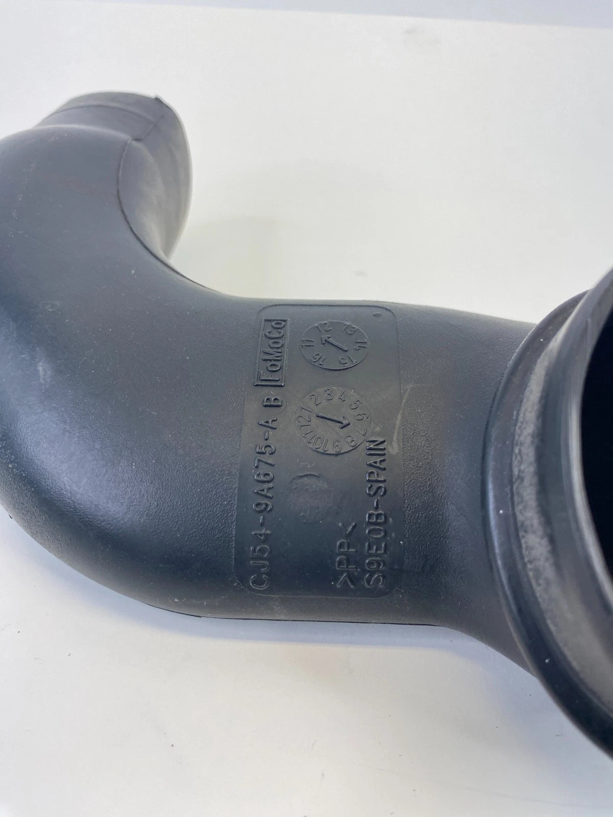 2013-2016 FORD ESCAPE 1.6L AIR INTAKE CLEANER HOSE OEM FACTORY CJ54-9A675-AB