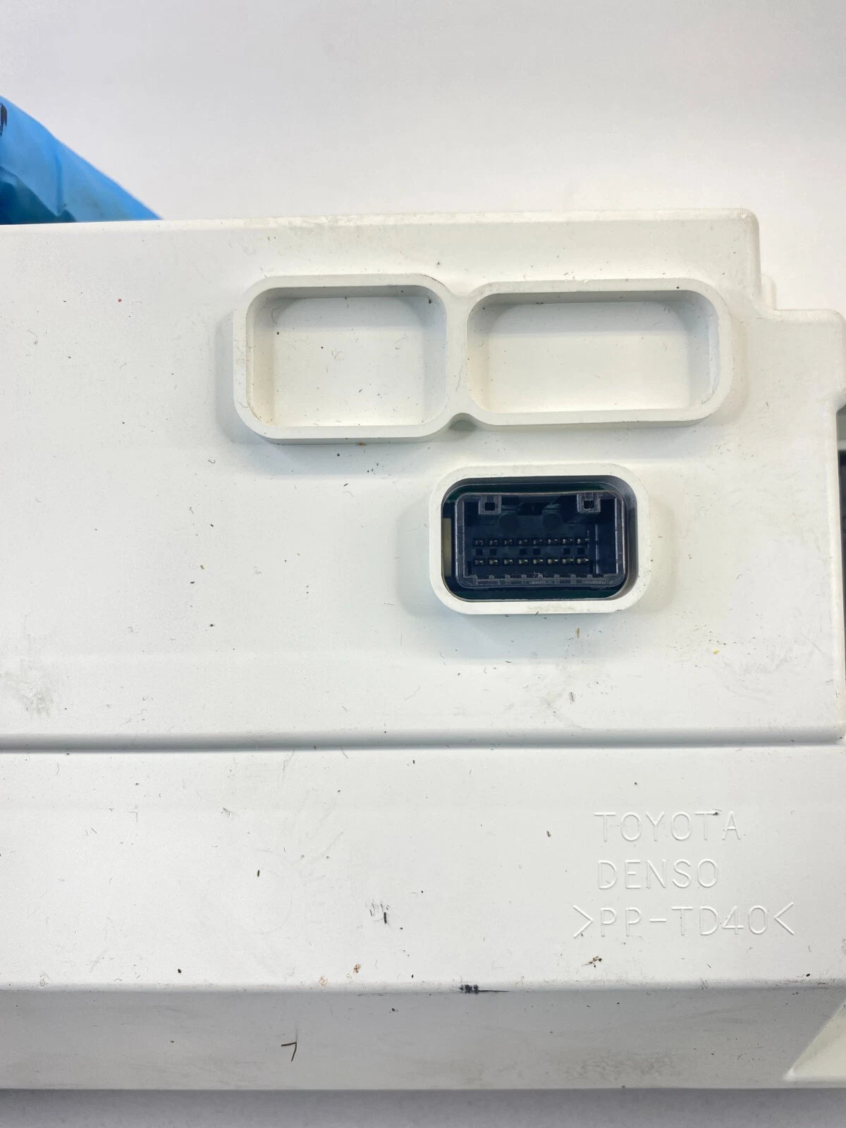 2005 2006 2007 TOYOTA AVALON DASH INFORMATION SCREEN DISPLAY 83290-07090-00 OEM