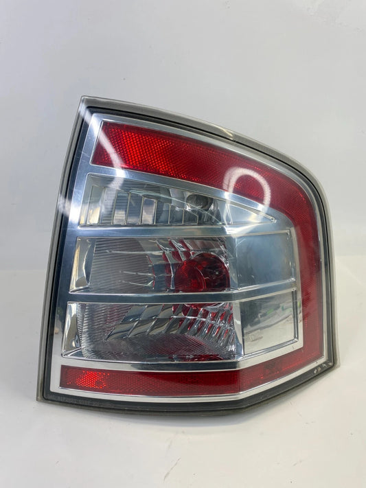 2007-2010 FORD EDGE RIGHT PASSENGER SIDE TAIL LIGHT TAILLIGHT 8T43-13B504-AE OEM
