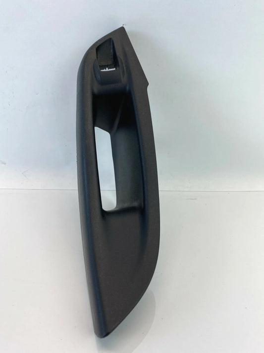 2012-2018 FORD FOCUS REAR RIGHT SIDE WINDOW SWITCH COVER BEZEL PANEL TRIM OEM
