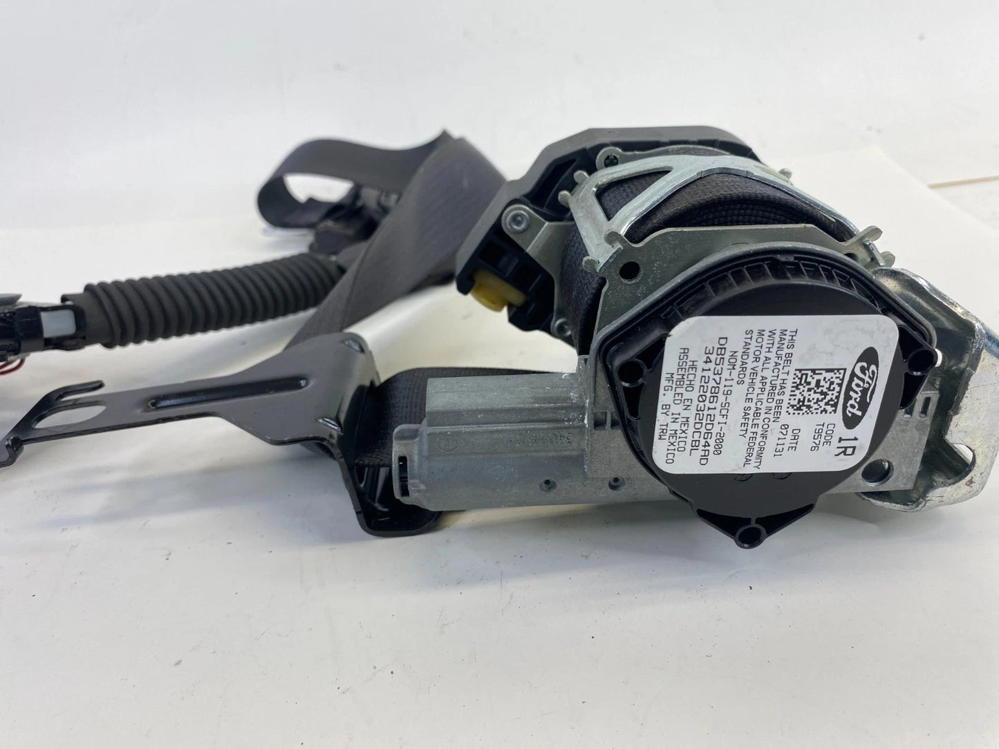 2013-2015 FORD EXPLORER FRONT RIGHT SIDE SEAT BELT RETRACTOR DB53-78612D64AD OEM