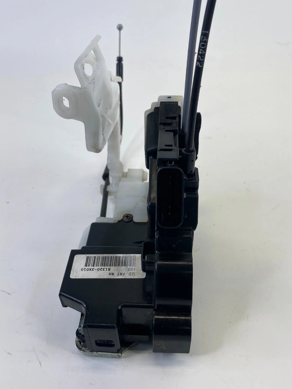 11-16 HYUNDAI ELANTRA SEDAN FRONT RIGHT DOOR LOCK LATCH ACTUATOR OEM 813203X010