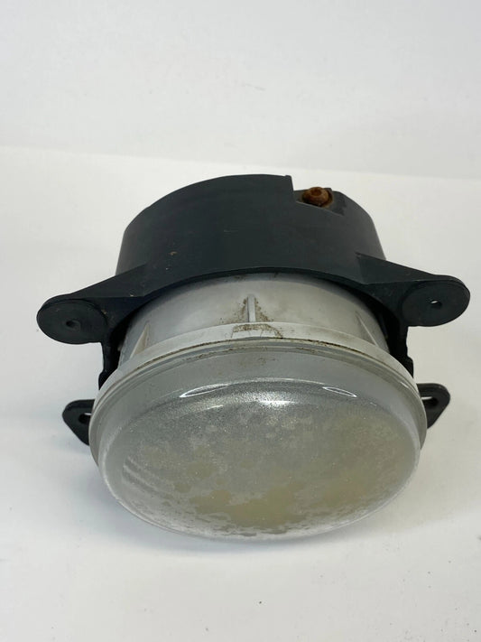 2005-2010 CHRYSLER 300 SEDAN FRONT RIGHT BUMPER FOG LIGHT ASSEMBLY E1302702BPL