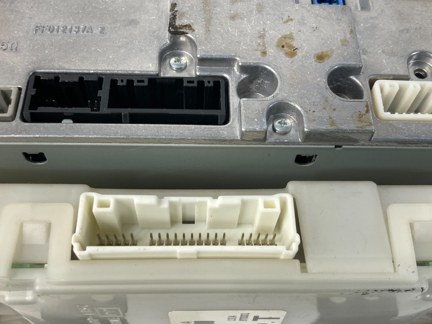 2011 Nissan Maxima Radio Receiver AM/FM CD Disc Player Stereo 2591A-ZX77D OEM