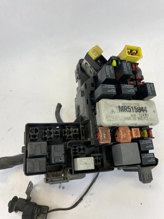 2000-2005 MITSUBISHI ECLIPSE ENGINE FUSE RELAY BOX FRONT ECU MODULE MR515944 OEM
