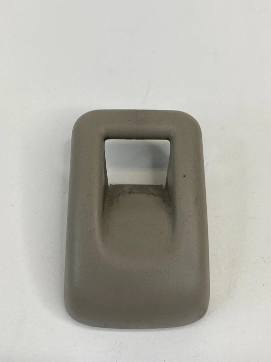 1998 1999 20002 2001 2002 TOYOTA COROLLA REAR SEAT CHILD ANCHOR CLIP TRIM COVER