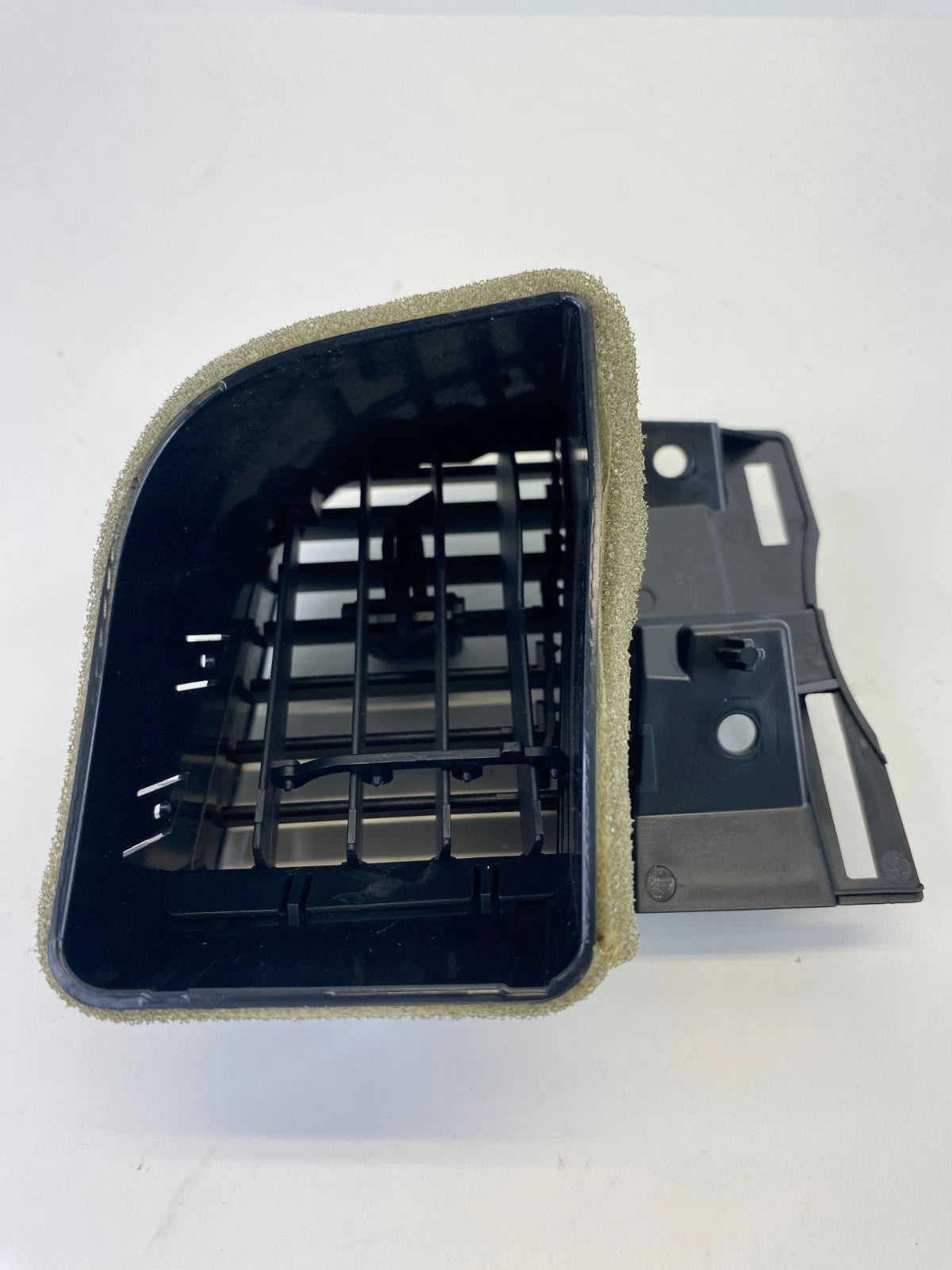2013-2019 FORD TAURUS DASH LEFT DRIVER SIDE AC AIR VENT G13-54046B31-A OEM