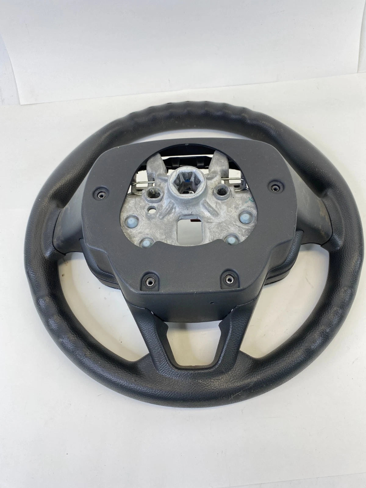 2013-2016 FORD FUSION STEERING WHEEL W/ CRUISE & AUDIO SWITCHES OEM