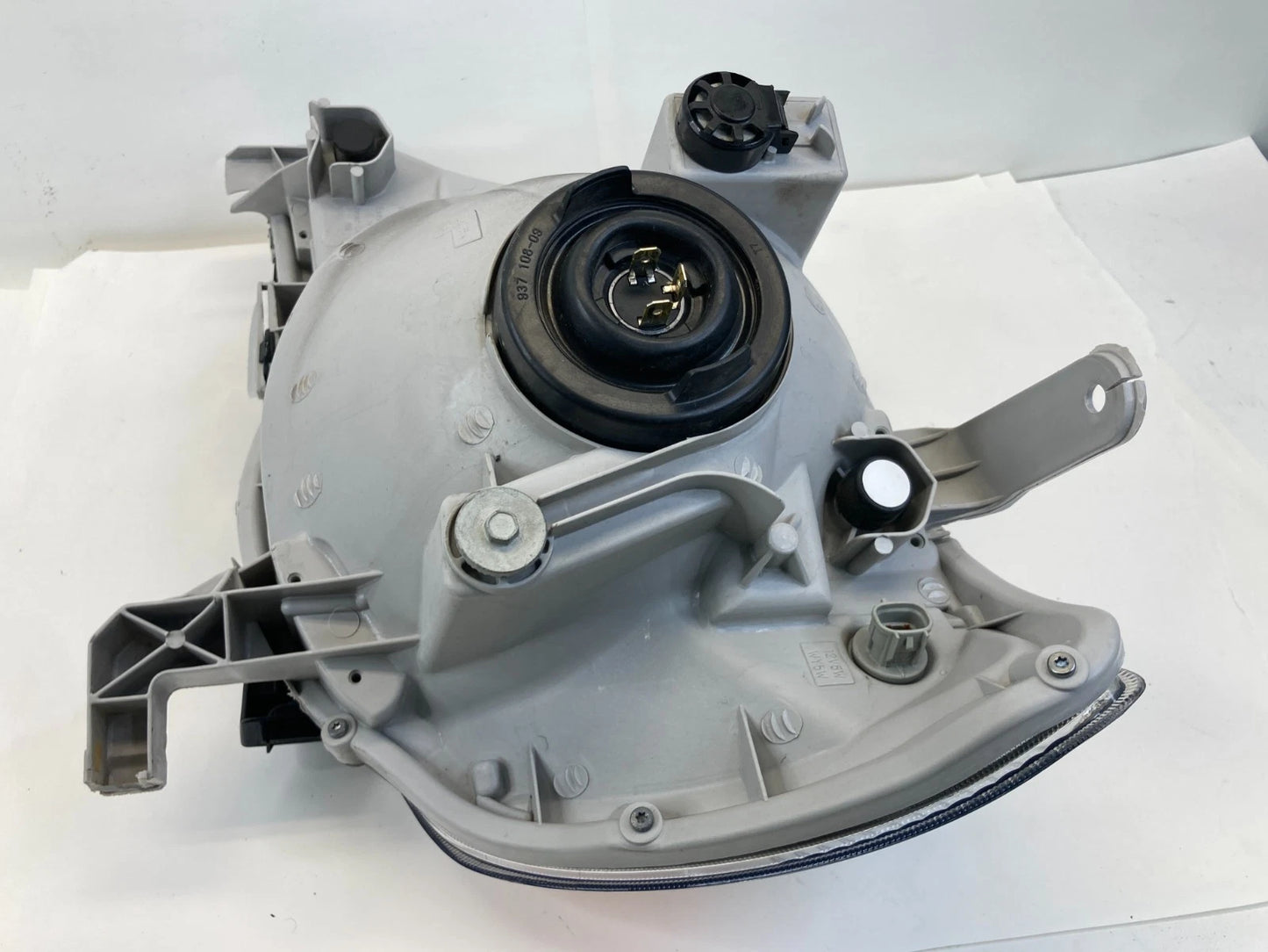 2005-2011 TOYOTA TACOMA FRONT RIGHT PASSENGER HEADLIGHT HEADLAMP ASSEMBLY OEM