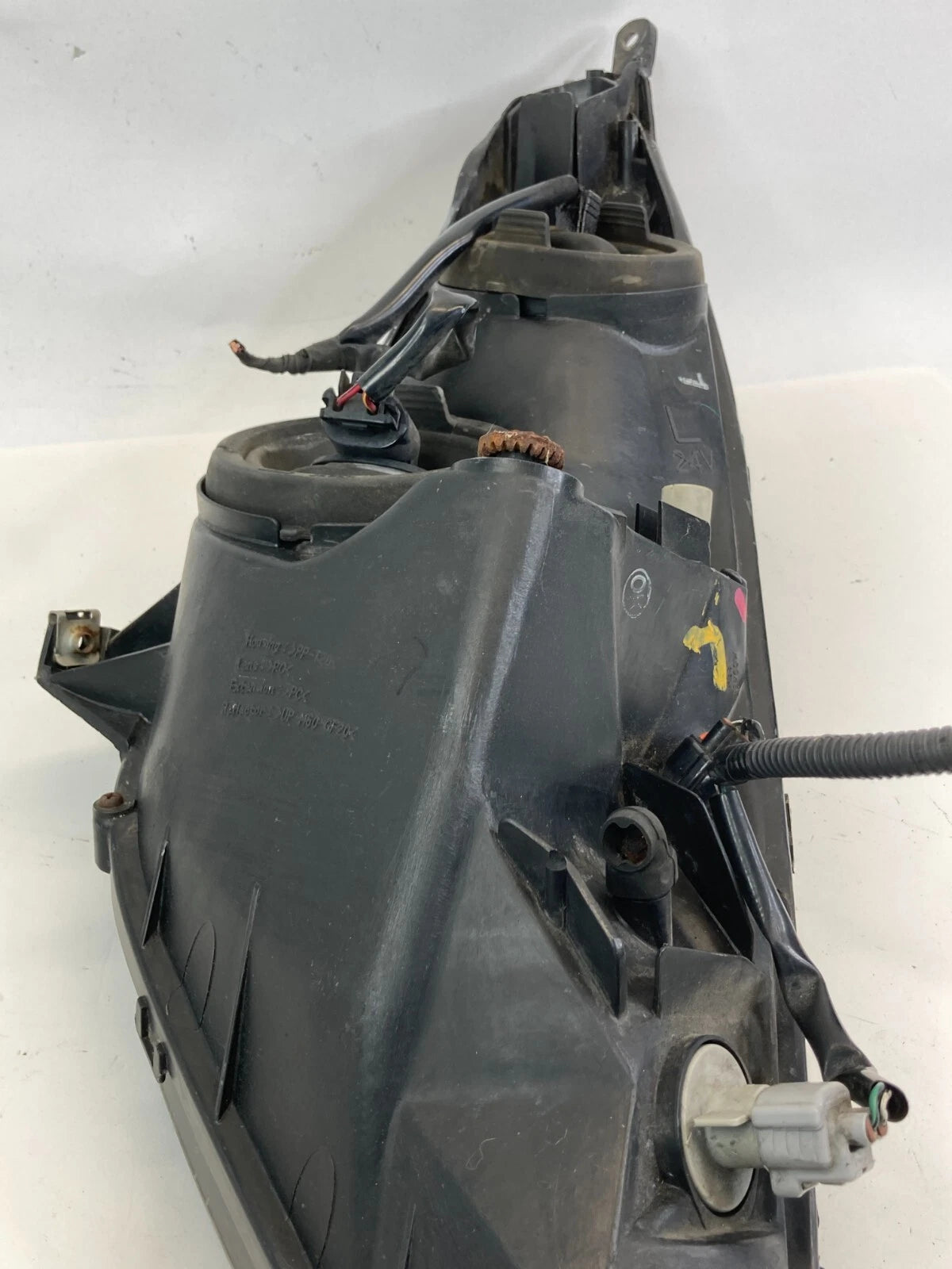 2000-2005 TOYOTA CELICA FRONT LEFT LH DRIVER SIDE HEADLIGHT HEADLAMP ASSY OEM