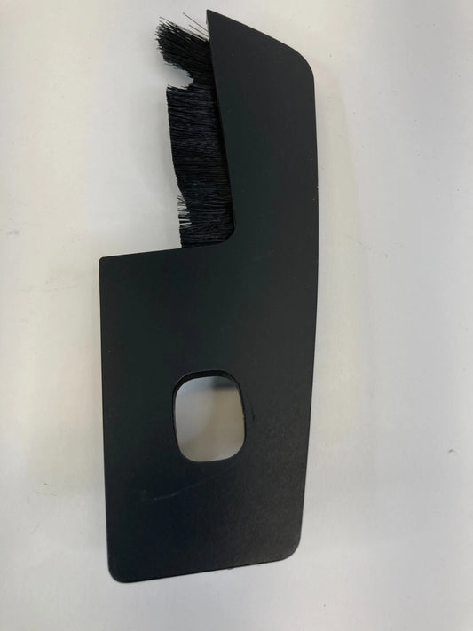 2008-2016 CHRYSLER TOWN & COUNTRY TRUNK LIFTGATE POWER SWITCH COVER BEZEL TRIM