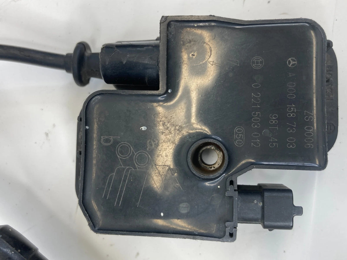 1998-2002 MERCEDES-BENZ E430 ENGINE IGNITION COIL SET OF 8 W SPARK WIRE PLUG OEM