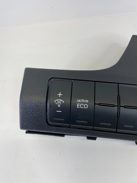 2013-2017 HYUNDAI ELANTRA GT DASH ECO TRACTION BUTTON SWITCH WITH PANEL OEM