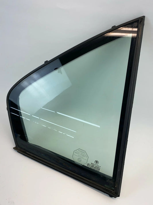 95-01 BMW 740I 740IL REAR RIGHT BACK SIDE DOOR WINDOW VENT QUARTER GLASS OEM