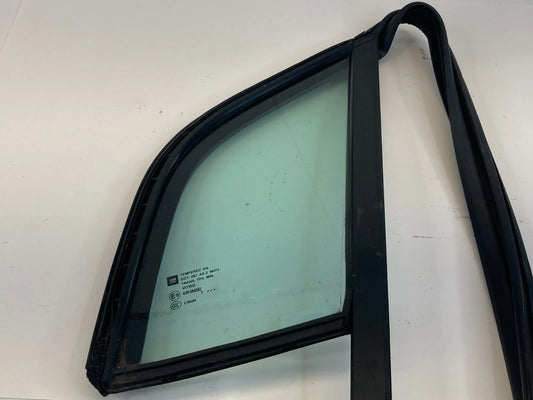 2015-2020 CHEVROLET TRAX REAR LEFT DRIVER QUARTER WINDOW GLASS E943R-004582 OEM