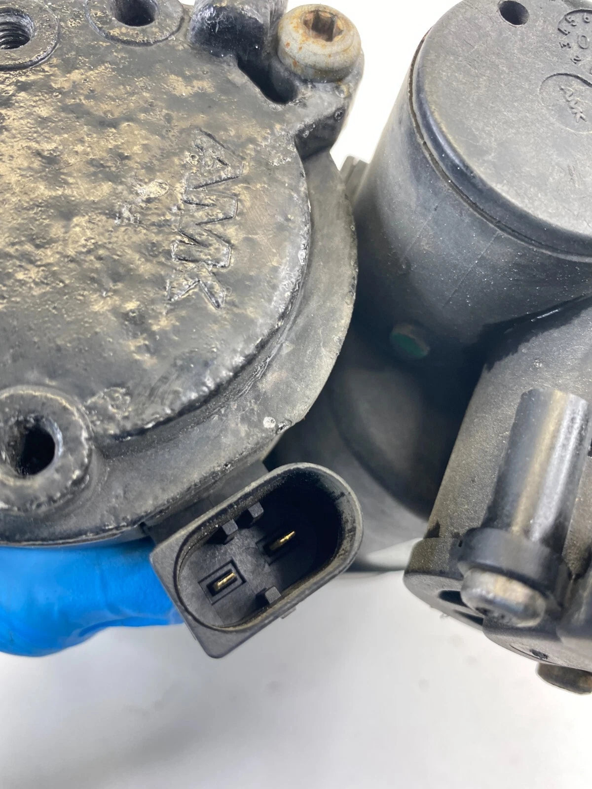 06-12 MERCEDES-BENZ R350 AIRMATIC AIR SUSPENSION COMPRESSOR PUMP A2513202204