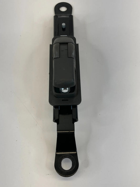 2004-2009 CHEVROLET COLORADO FRONT LEFT SEAT BELT HEIGHT ADJUSTER OEM S41050052S