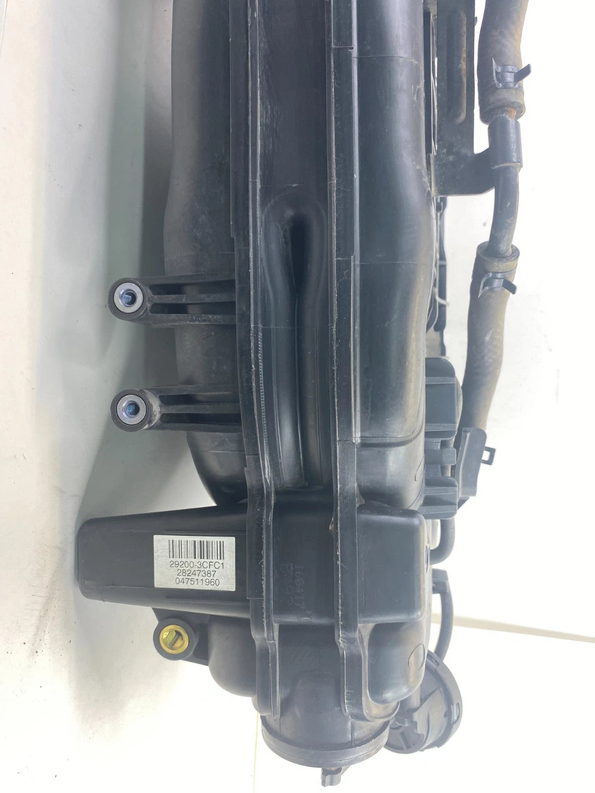 15 16 17 18 19 20 21 KIA SEDONA 3.3L V6 UPPER AIR INTAKE MANIFOLD ASSEMBLY OEM