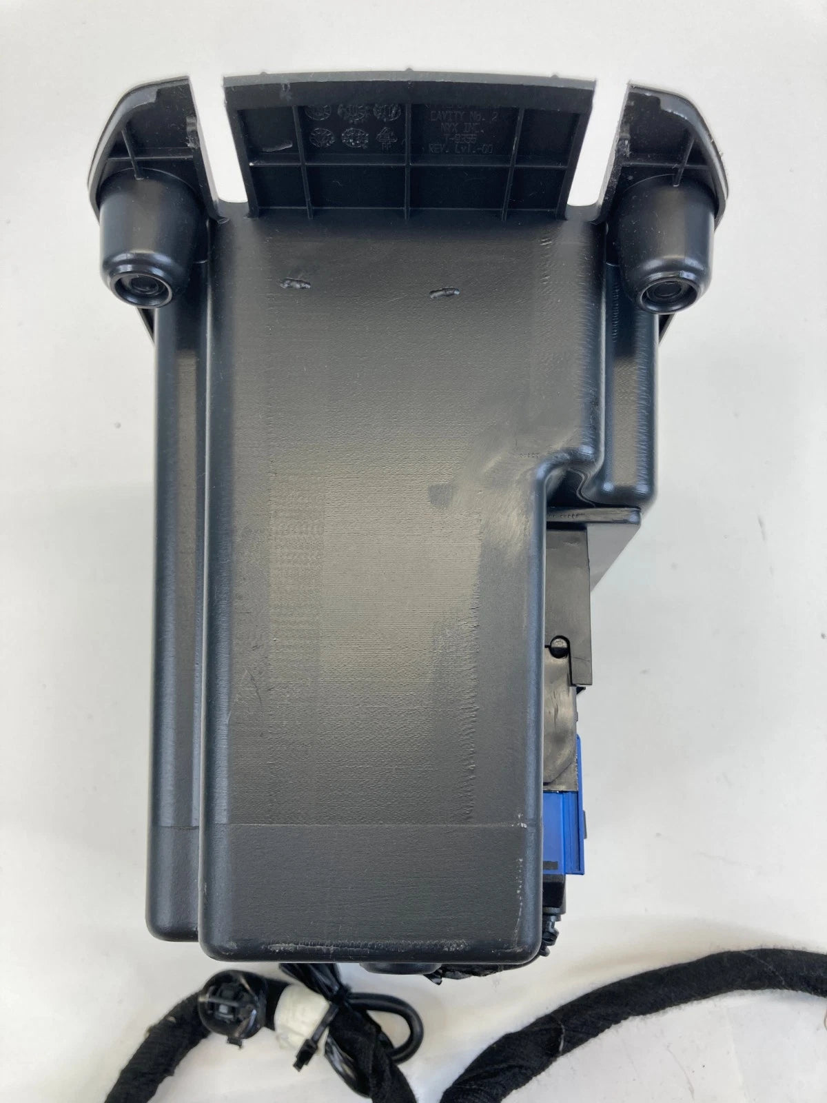 11-16 CHEVY CRUZE CENTER CONSOLE INTERNAL COMPARTMENT BOX W/ AUX USB PORT OEM