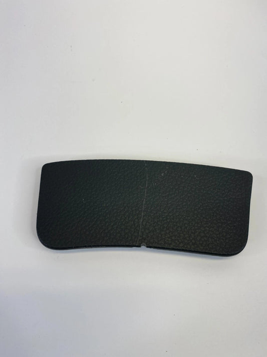 2013-2015 CHEVY SPARK FRONT RIGHT PASSENGER DOOR BOLT HOLE TRIM COVER 96680937