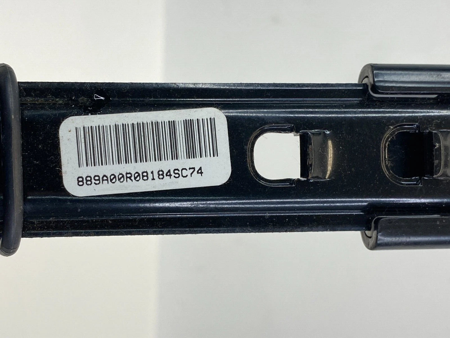 2006-2010 HYUNDAI SONATA SEDAN FRONT LEFT DRIVER SIDE SEAT BELT HEIGHT ADJUSTER