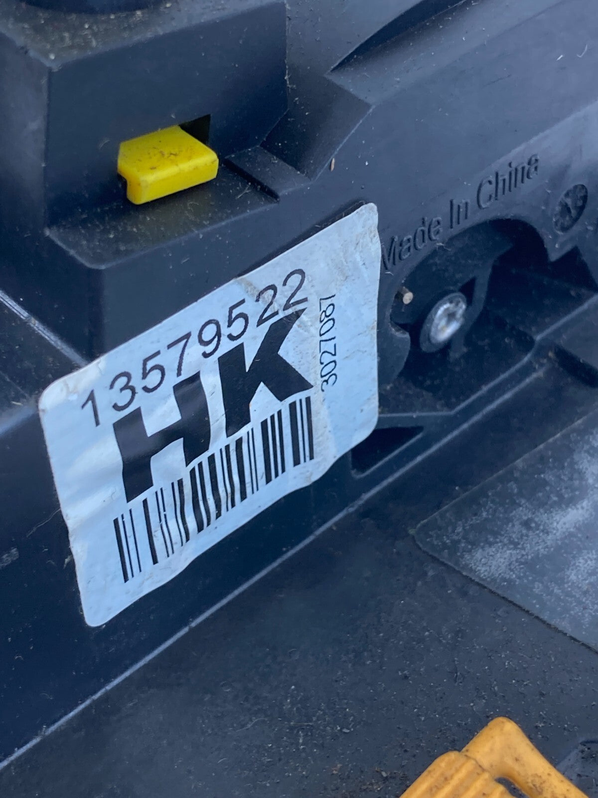 13-15 Chevy Malibu 16 Malibu Limited Front Left Driver Door Lock Latch 13579522