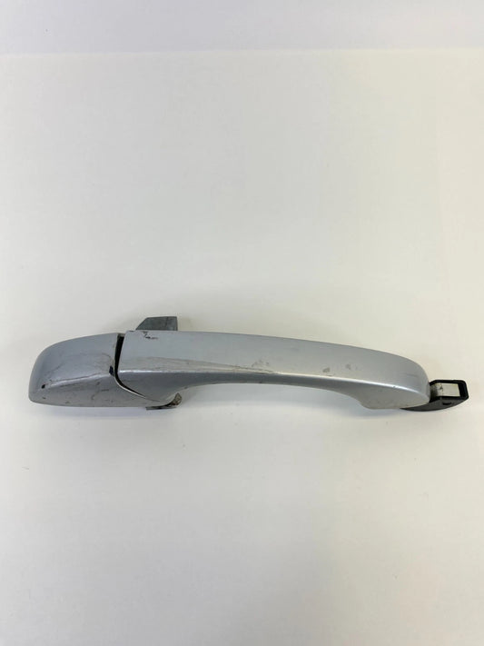 07-17 JEEP PATRIOT FRONT RIGHT PASSENGER EXTERIOR OUTER DOOR HANDLE SILVER OEM