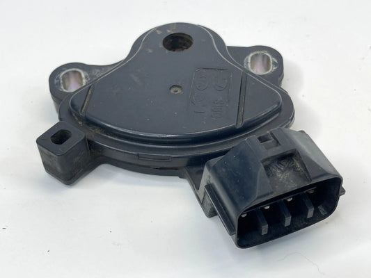 07-12 HYUNDAI ELANTRA A/T INHIBITOR NEUTRAL GEAR POSITION SENSOR SWITCH MODULE