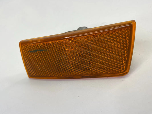 2005-2010 CHRYSLER 300 FRONT LEFT DRIVER BUMPER SIDE MARKER LIGHT LAMP OEM
