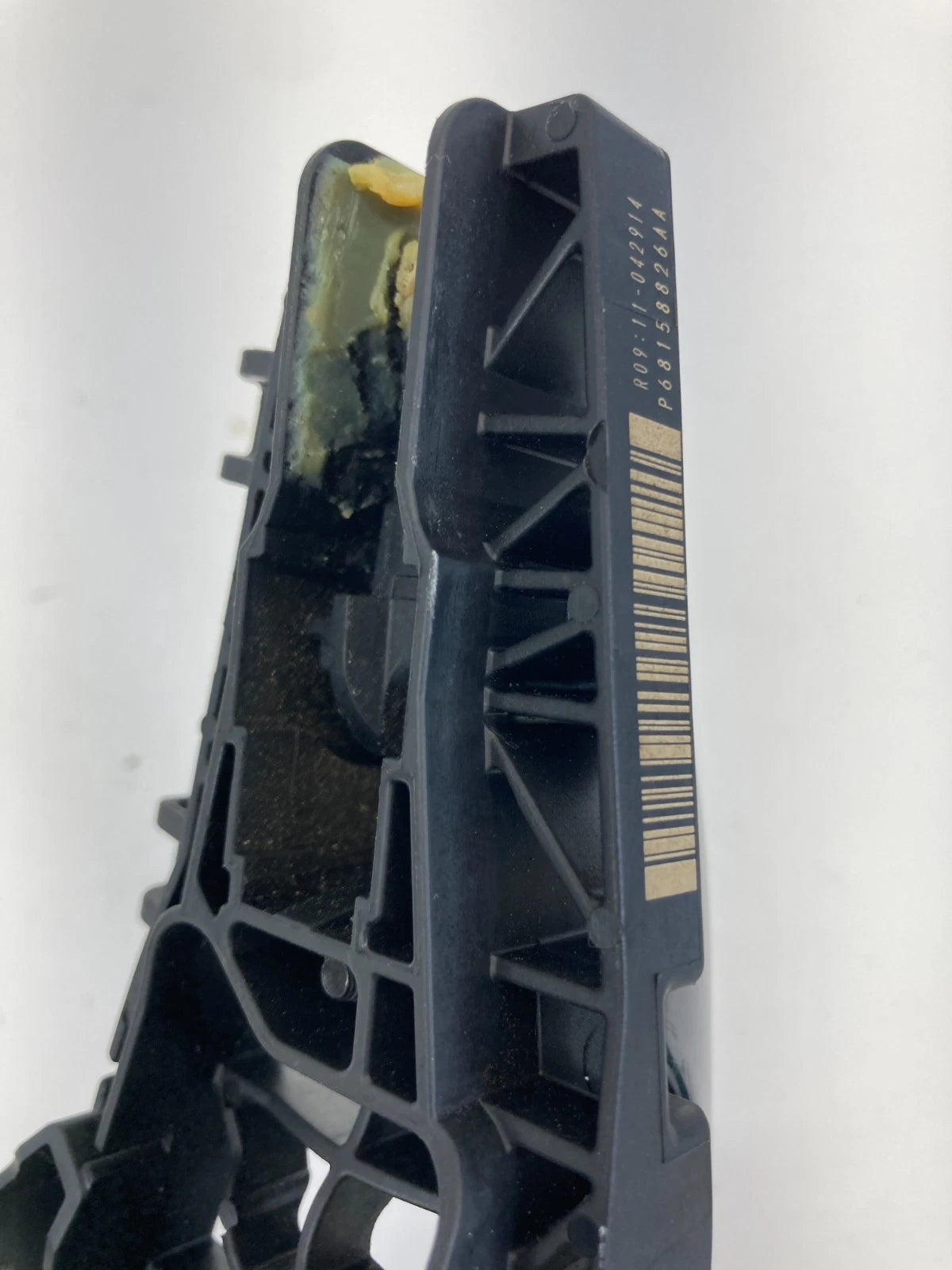 2015-2017 Chrysler 200 Front Right Passenger Exterior Door Handle 68158826AA OEM