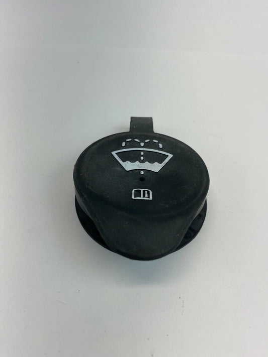 2002-2010 SATURN VUE WINDSHIELD WIPER FLUID RESERVOIR CAP COVER OEM