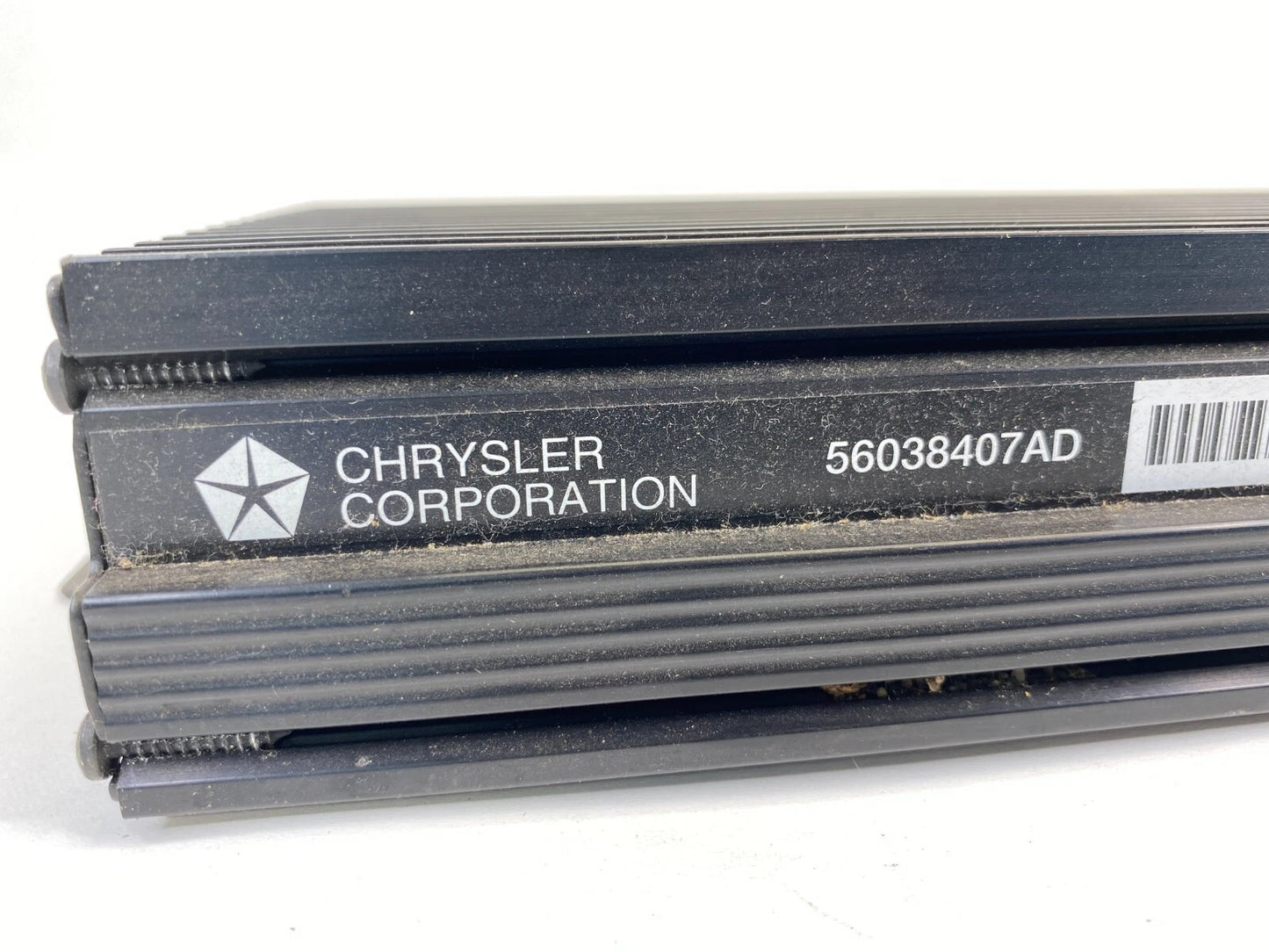 1999-2004 JEEP GRAND CHEROKEE AUDIO EQUIPMENT AMPLIFIER INFINITY 56038407AD OEM