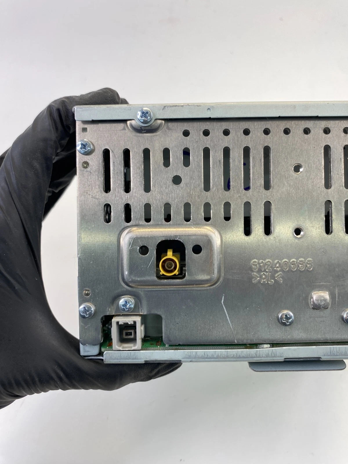 2010-2012 Hyundai Santa Fe AM FM Audio Radio Raceiver CD Player 96180-0W500 OEM