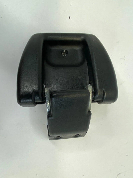 2000-2004 NISSAN XTERRA INNER SUNROOF MOON ROOF ESTUTCHEON LATCH HANDLE OEM