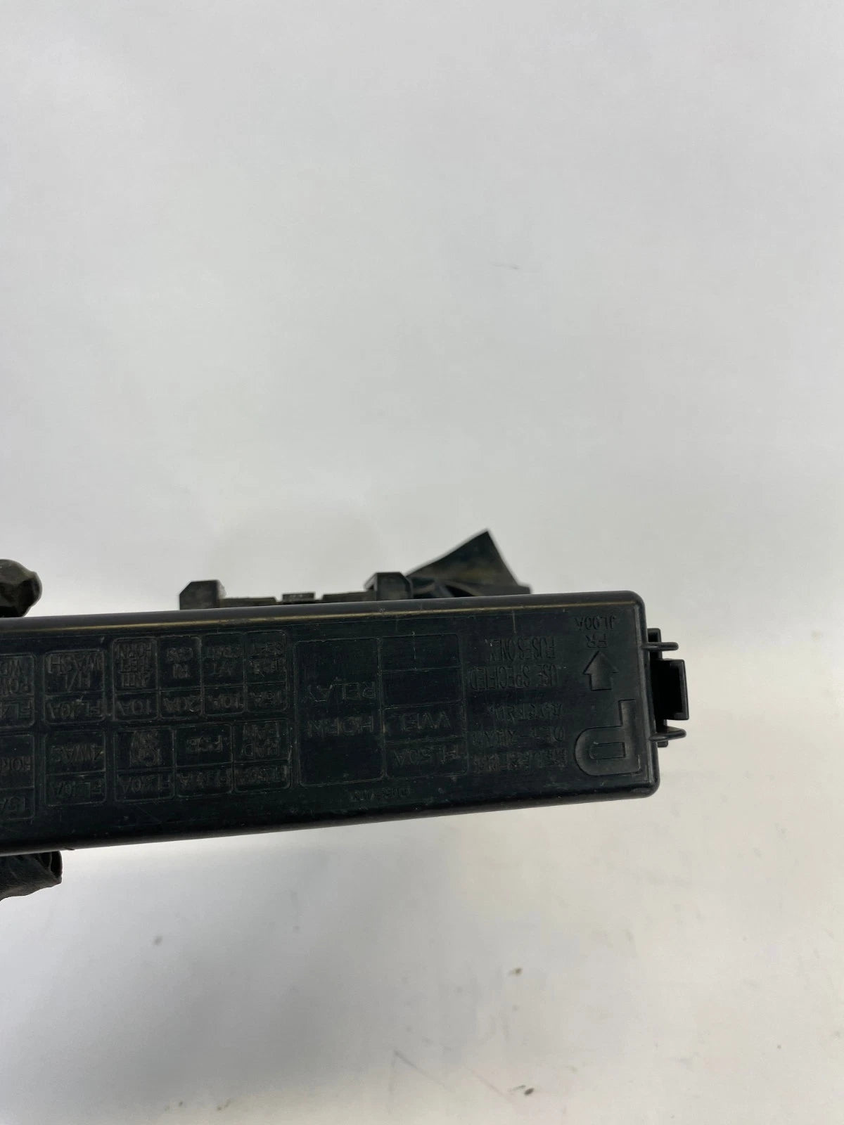 2008-2013 INFINITI G37 ENGINE BAY BATTERY FUSE RELAY BOX MODULES OEM 24381-7990A
