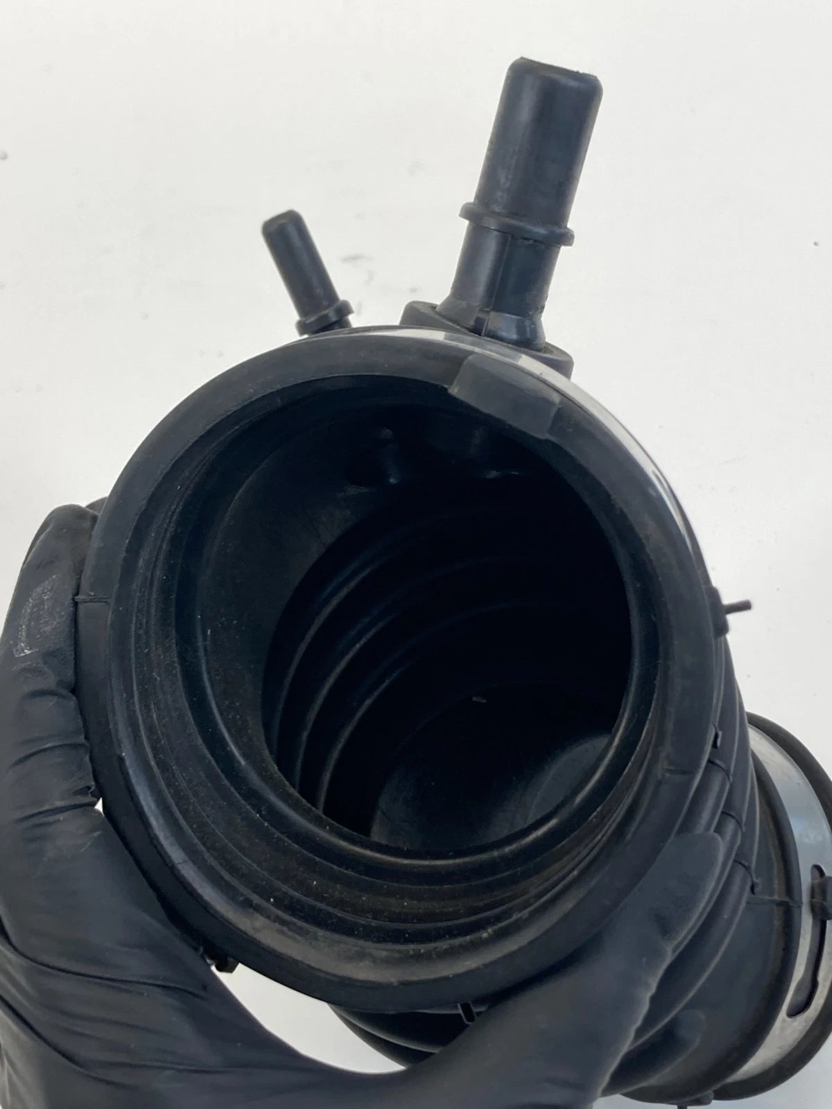 2012-2018 FORD FOCUS 2.0L AIR CLEANER INTAKE HOSE TUBE DUCT BV61-9C623-AD OEM
