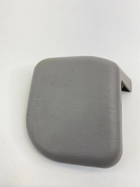01 02 03 04 TOYOTA SEQUOIA FRONT TRACK END COVER TRIM PANEL 72137-0C120 OEM