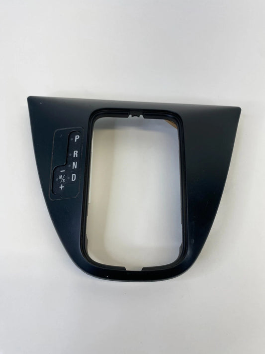 2000-2006 BMW X5 AUTOMATIC TRANS CONSOLE GEAR SHIFTER TRIM BEZEL 7060445 OEM