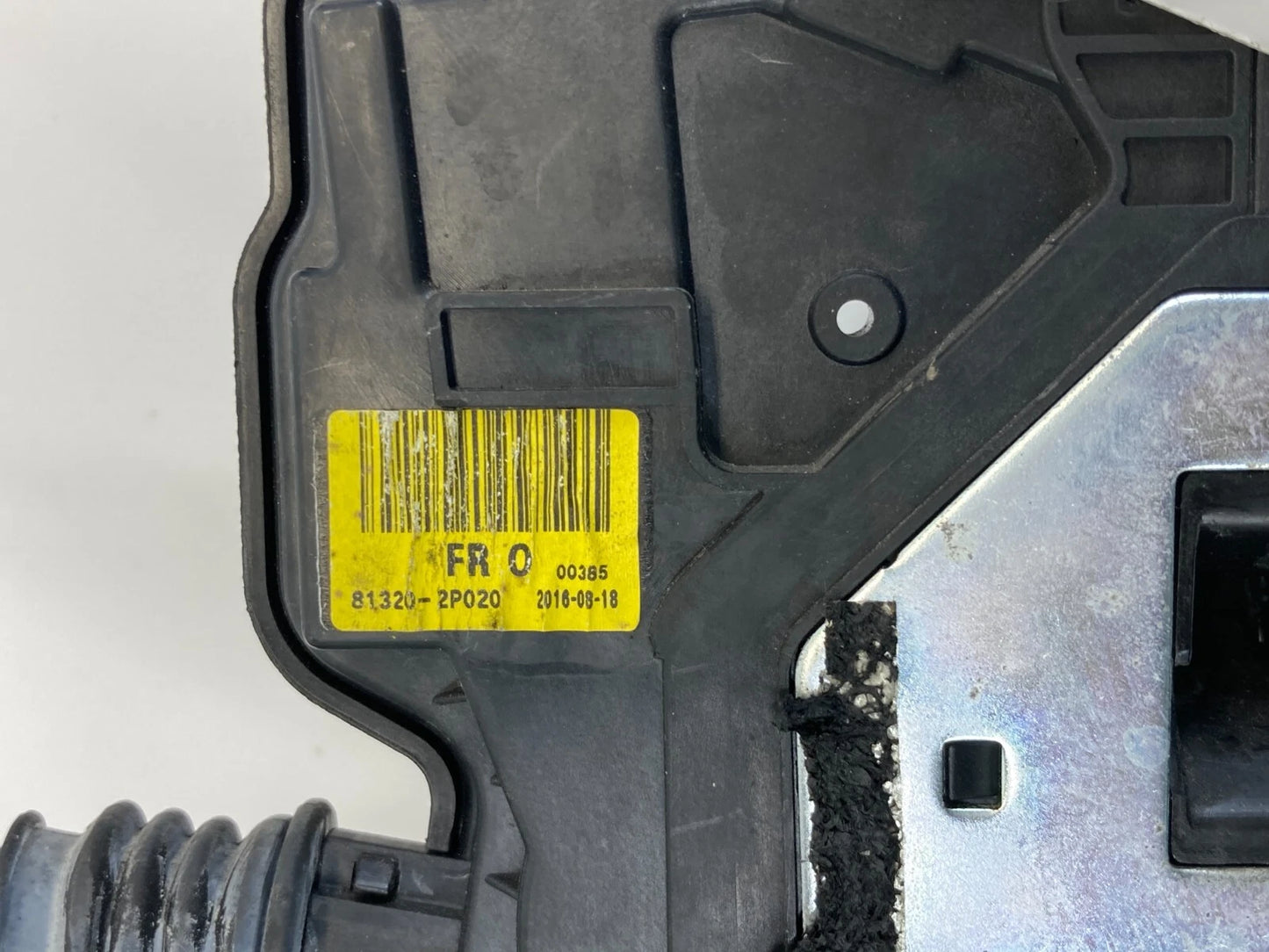 2011-2015 KIA SORENTO FRONT RIGHT PASSENGER DOOR LOCK LATCH ACTUATOR 81320-2P020