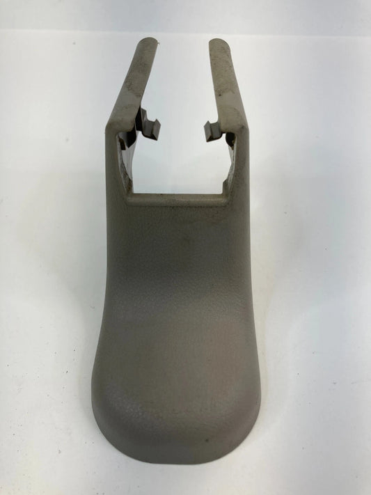 2009-2011 HONDA CIVIC FRONT RIGHT SEAT RAIL TRACK OUTER BOLT TRIM COVER BEZEL