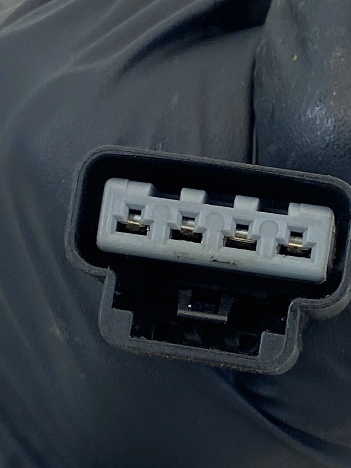 2005 2006 BUICK TERRAZA 3.5L ENGINE WIRE WIRING HARNESS CABLE 15802535 OEM