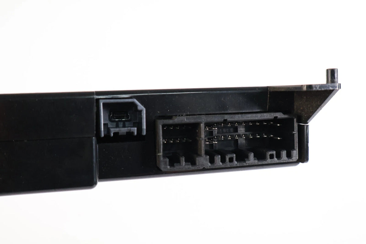 2011-2014 CHRYSLER 300 BLUETOOTH TELEMATICS COMMUNICATION CONTROL MODULE OEM