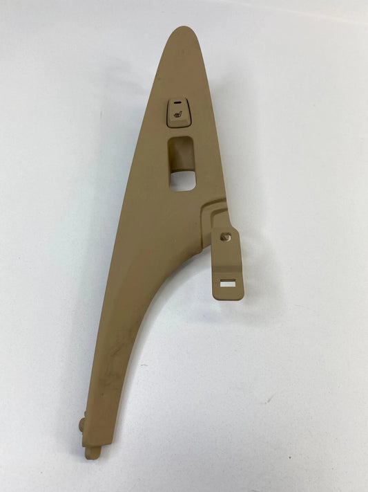 2011-2014 HYUNDAI SONATA REAR LEFT HEATED SEAT BUTTON SWITCH W/ BEZEL DOOR TRIM