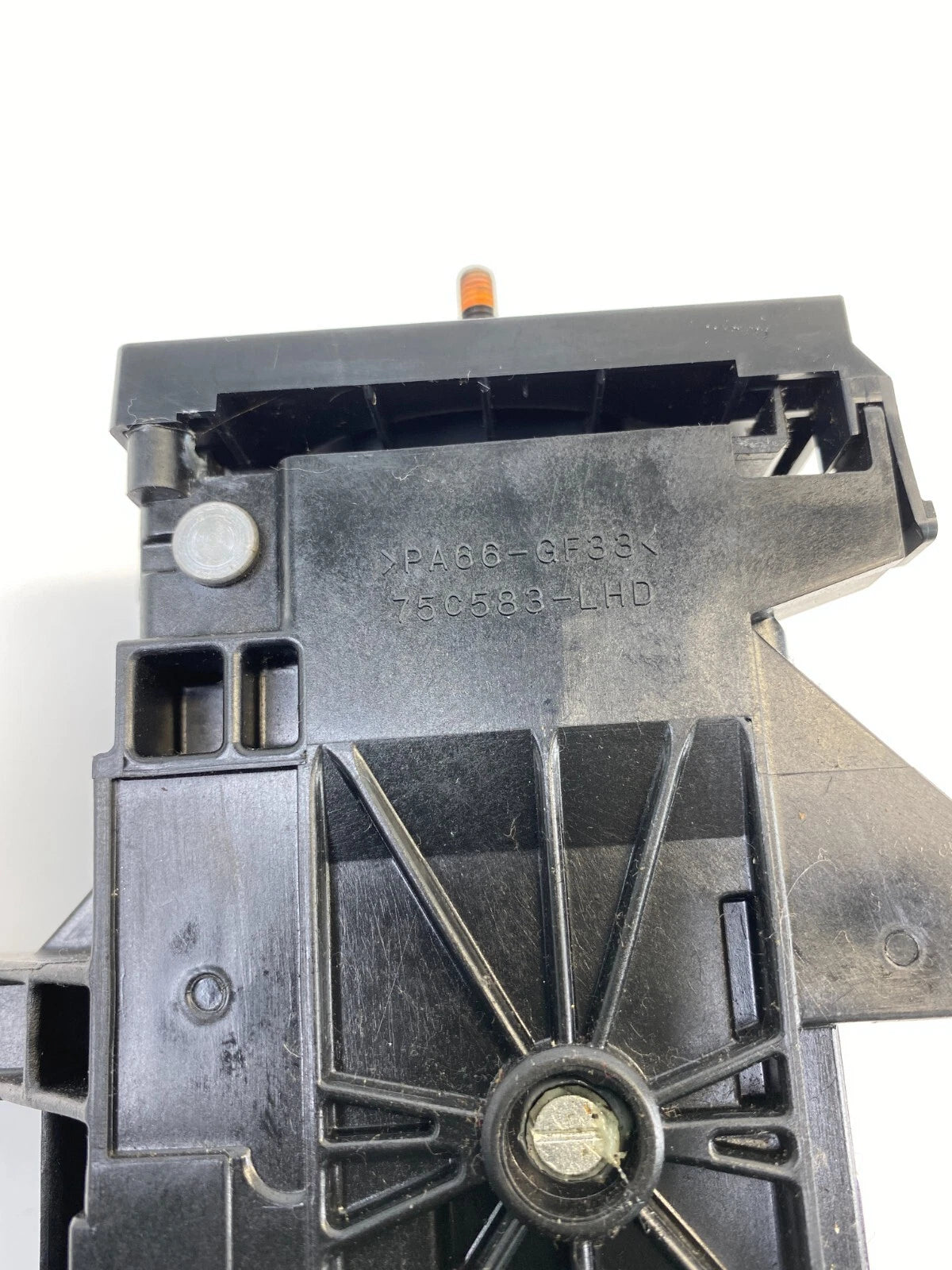 10-15 TOYOTA PRIUS AUTOMATIC TRANSMISSION SHIFT SHIFTER LEVER SELECTOR 750583