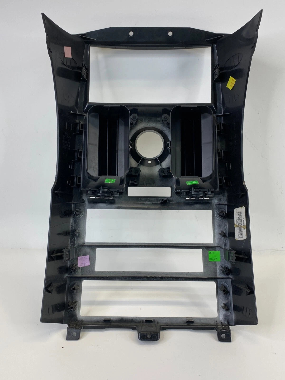 08-10 CHRYSLER TOWN & COUNTRY CENTER DASH RADIO BEZEL TRIM PANEL 1DR16TRMAB OEM